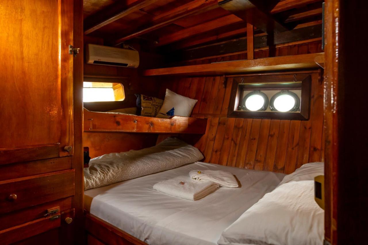 Boat & Breakfast Caicco Freedom Hotel na wodzie